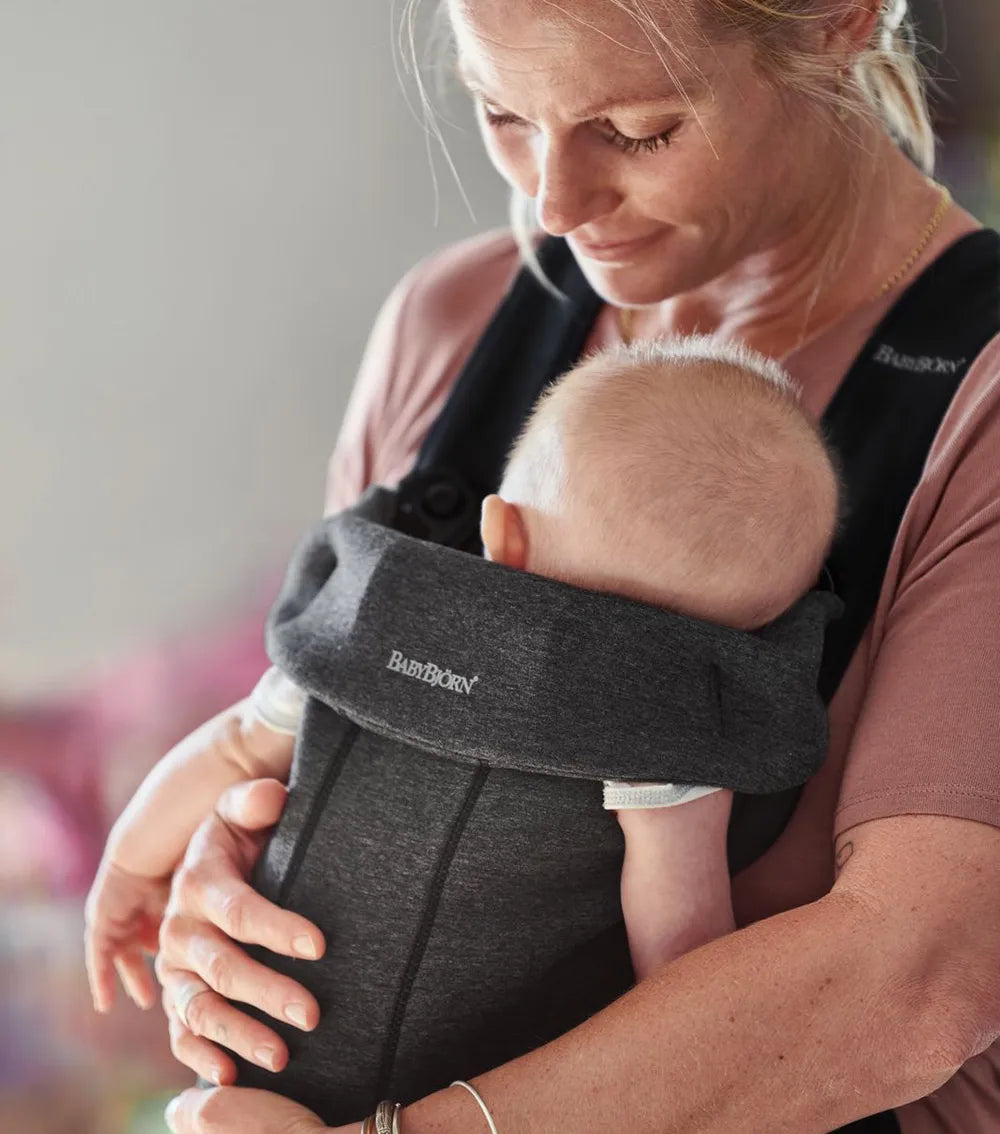 BabyBjörn Baby Carrier Mini