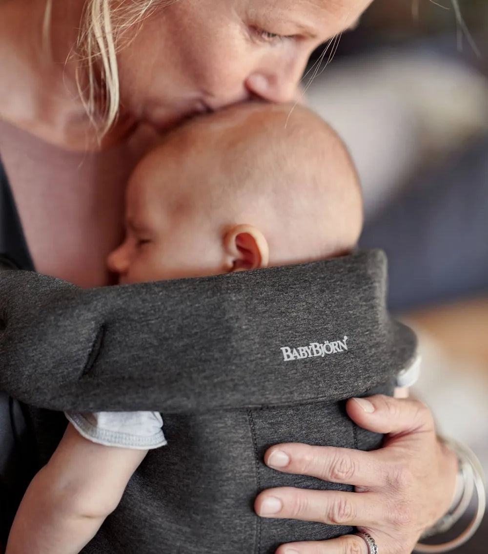 BabyBjörn Baby Carrier Mini